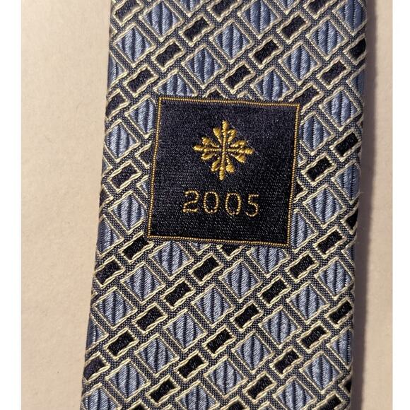 Patek Philippe Pour Ermenegildo Zegna Blue Pattern Silk Tie Limited Edition 2005 - Picture 4 of 12